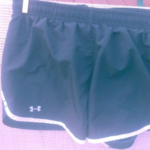 Ladies Under armour Running shorts